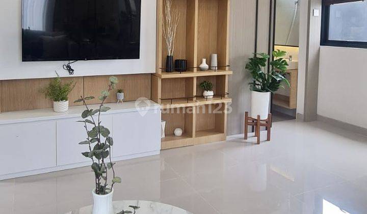 Rumah 2LT Murah Elegant Design Paling Keren di Utara Jakarta Selangkah Ke PIK2