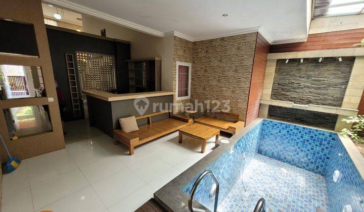 Rumah Bagus Furnished SHM di Setra Duta , Bandung 1