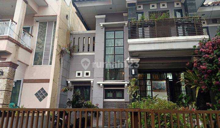 Rumah Bagus Unfurnished SHM di Pasadena , Bandung 2