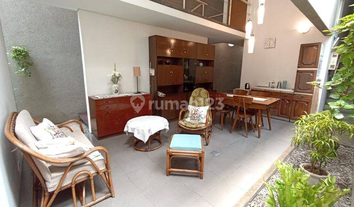 Rumah 2 Lantai Bagus Unfurnished di Pasir Kaliki, Bandung 1