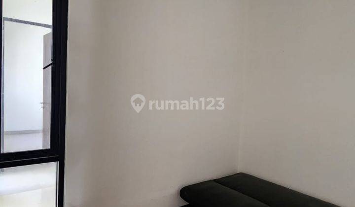 Rumah Bagus Furnished di Tki V Sherwood, Bandung 2