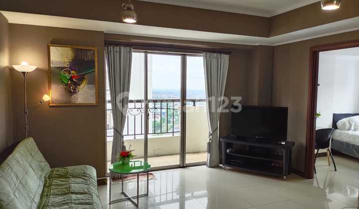 Apartemen 3br Siap.pakai Dekat Ptc Dan Pakuwonmall Siap Huni Furnished 2