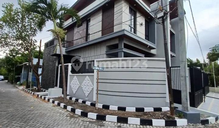 Rumah Baru 2 Lantai Siap Huni Manyar Jaya Row Jalan 4 Mobil 2