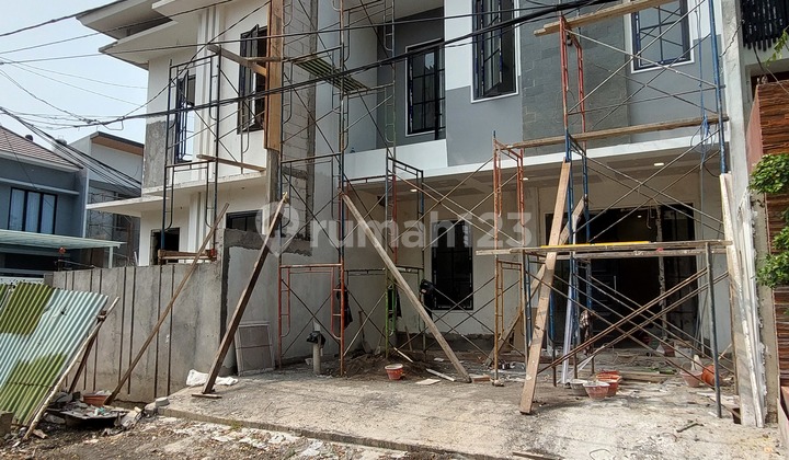 New 2-Story House in Araya Position on Twin Boulevard Road Ready to Occupied Only 2 Billion. 2