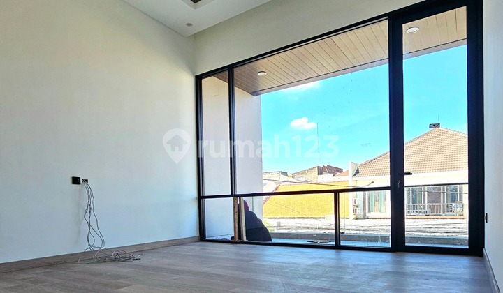 Rumah Baru 2 Lantai Minimalis Modern Daerah Darmo Permai Kupang Baru Dan Kupang Indah 2