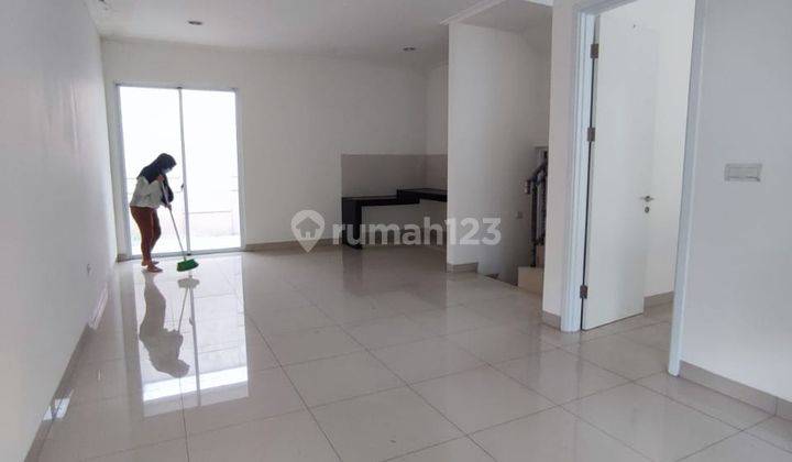 Rumah Green Puri Jakarta Barat 7x16 Siap Huni Bagus HGB 1