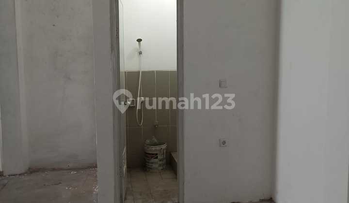 Daan Mogot Bizpark warehouse for rent 9x20 ready