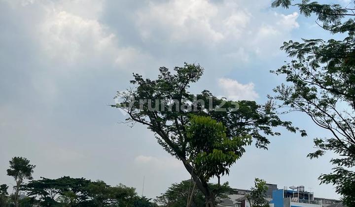 Ebony Green Lake City plot 10x18 near the lake ready to build Ebony Green Lake City plot 10x18 near the lake ready to build