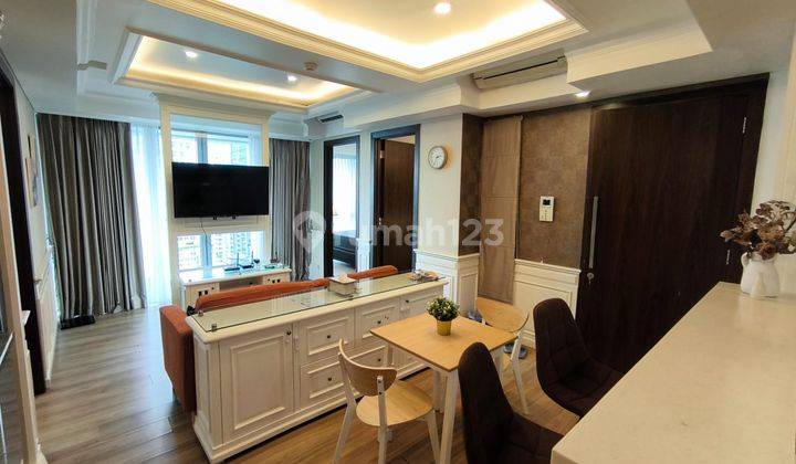 Apartemen St Moritz 2BR Furnished American Style 2