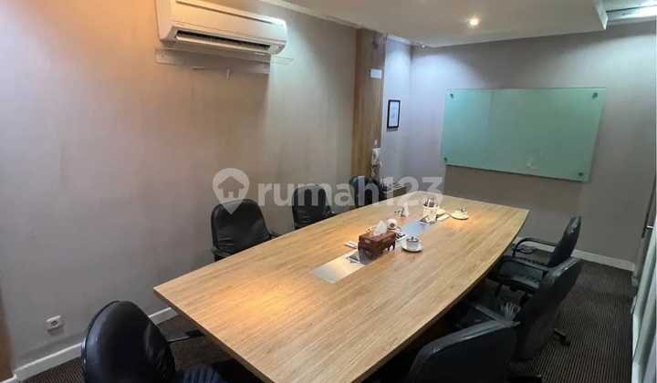 Ruko 4 Lantai Di Jatiwaringin Junction Full Furnished Ruko 4 Lantai Di Jatiwaringin Junction Full Furnished