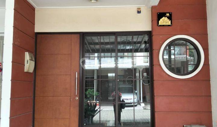Disewakan Rumah 2 Lantai Di Green Lake City East Asia Jakarta Barat 1