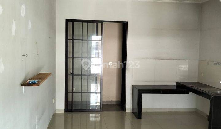 Disewakan Rumah 2 Lantai Di Green Lake City East Asia Jakarta Barat 2