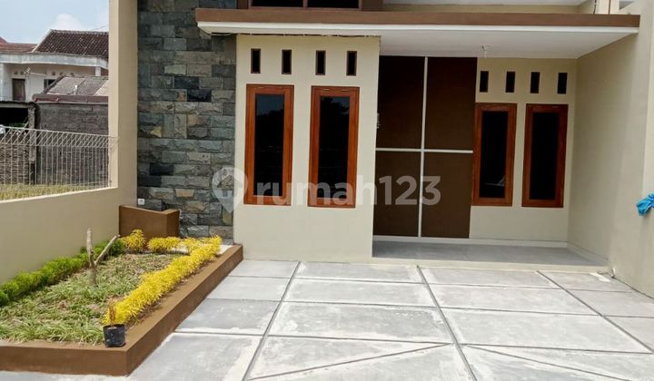 Runah Baru Dekat Rsud Ngipang Kadipiro Banjarsari Surakarta