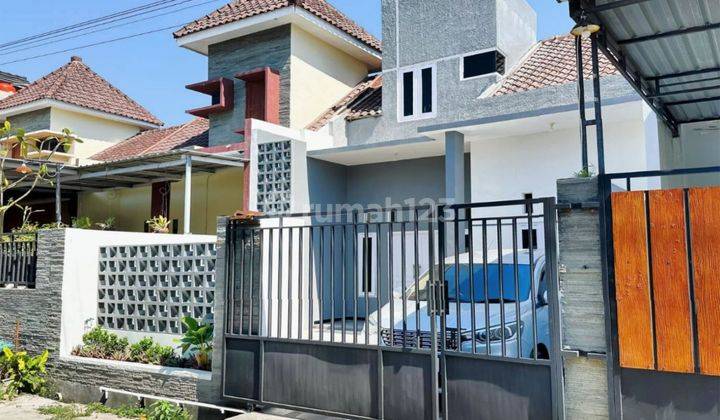 Rumah Cluster Cantik Di Colomadu Siap Huni  1