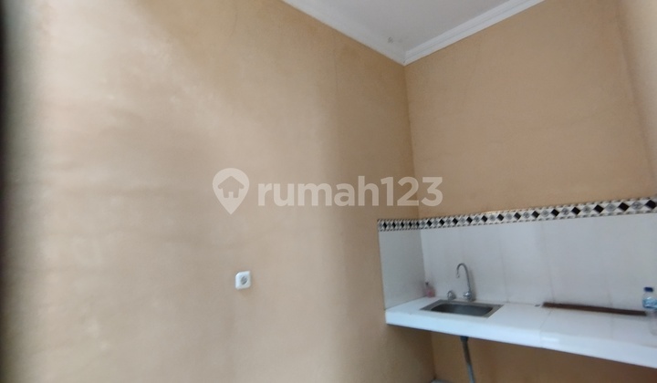 Rumah Siap Huni Terawat di Dekat Taman Jaya Wijaya Mojosongo 6