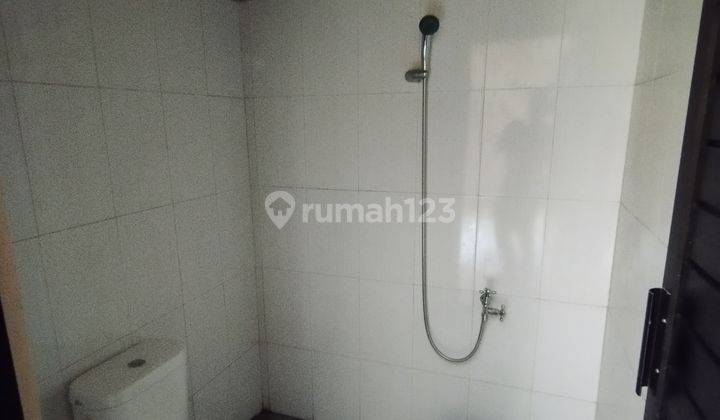 Rumah Siap Huni Terawat di Dekat Taman Jaya Wijaya Mojosongo 12