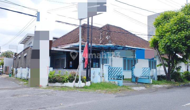 Tanah Tengah Kota Solo HOOK ada Bangunan Lama untuk Perkantoran 6