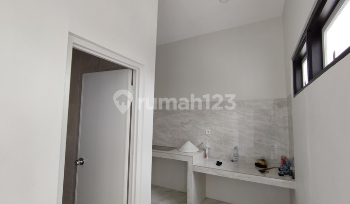 Rumah di Tengah Kota Karanganyar Cluster Baru One Gate System 13