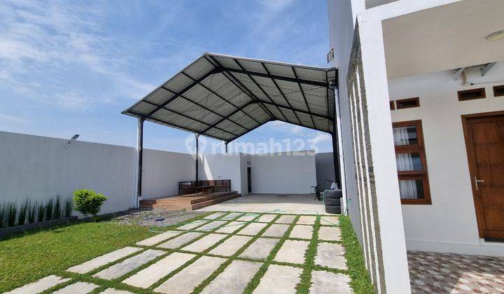 Rumah Halaman Luas Lingkungan Asri 2 Lantai Siap Huni 5