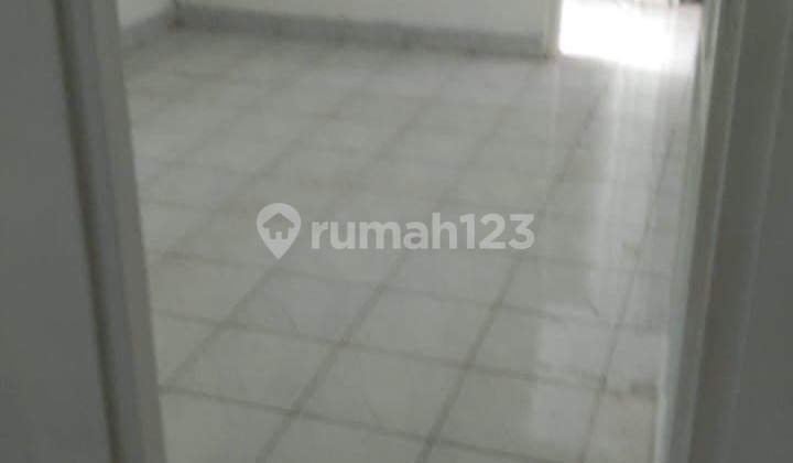 Rumah Di Manahan Kota Solo Siap Huni Disewakan 5