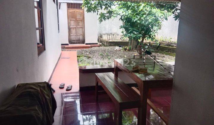 Rumah Luas di Jajar Laweyan Solo dekat Solo Square 11
