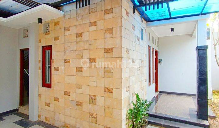 Rumah di Baturan Colomadu dekat Fave Hotel dan Manahan 2