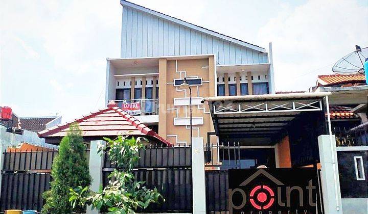 Rumah Mewah Solo Kota Banjarsari Siap Huni  1