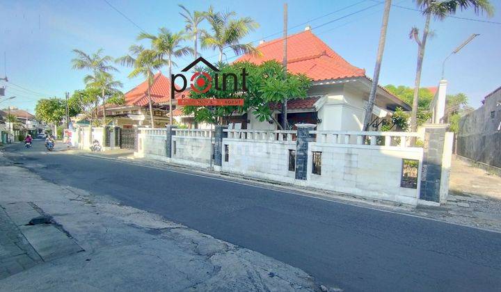 Rumah Mewah Solo Full Furnish dekat Stadion Manahan 2