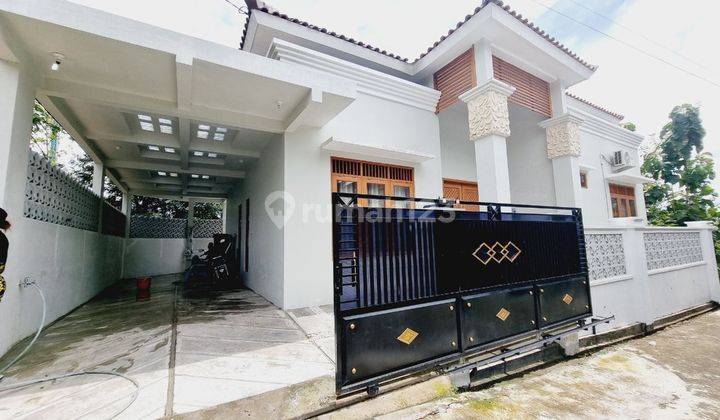 Rumah Mewah dekat RS Dr Oen Mojosongo Jebres Solo 1