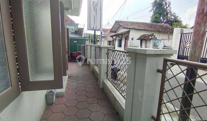 Rumah Solo Kota Dekat Keraton Surakarta dan Alun Alun 2