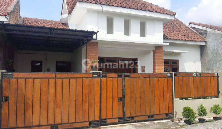 Rumah Second lIngkungan Perumahan Grogol Sukoharjo 1