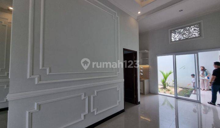 Rumah Baru Modern Model Semi Klasik Gress 2