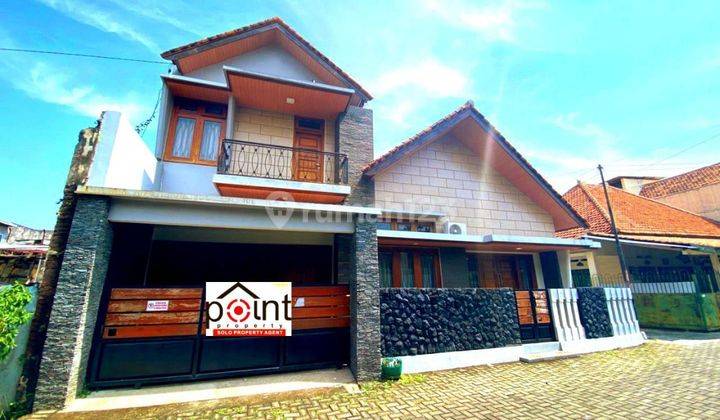 Rumah Mewah Tengah Kota Solo Furnish 2 Lantai 1