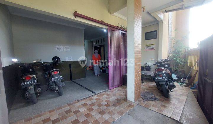 Kost Putri Aktif Dijual Area Kampus UMS Strategis 2