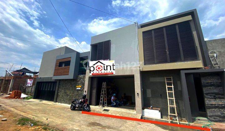 Rumah Solo Baru Cantik full furnish Mewah Siap Huni 1