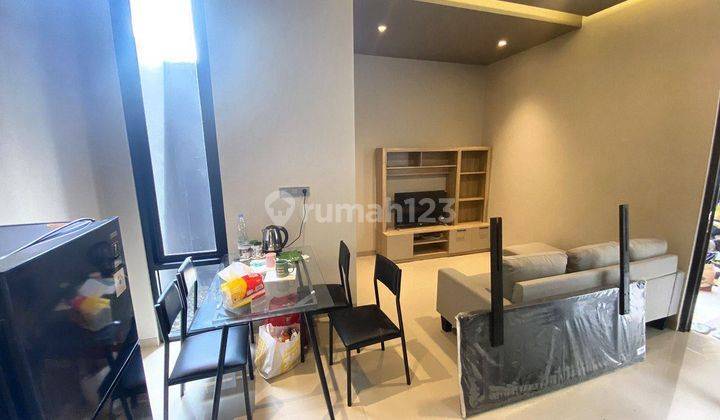 Rumah Solo Baru Cantik full furnish Mewah Siap Huni 2