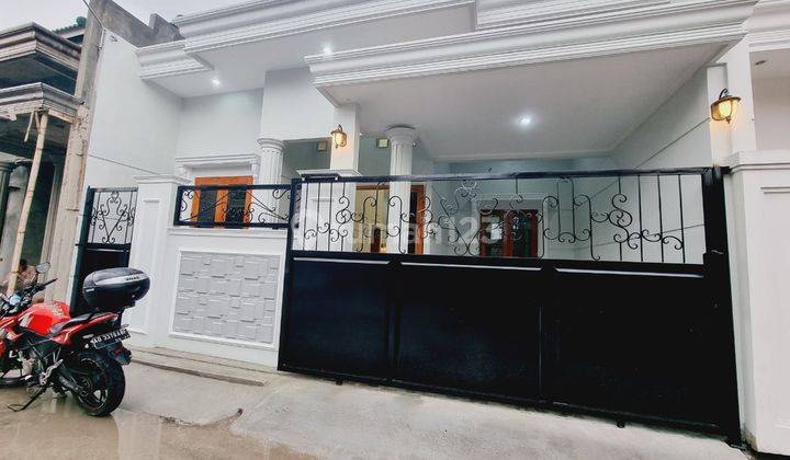 Rumah Baru Klasik Modern dalam Perumahan Gentan 1