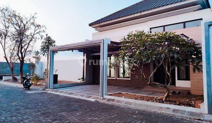 Rumah Luas dalam Cluster Ellite Solo Security 24 Jam 1