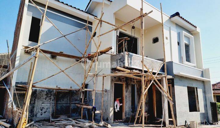 Rumah Baru Solo Kota 2 Lantai Finishing Dalam Perumahan 1