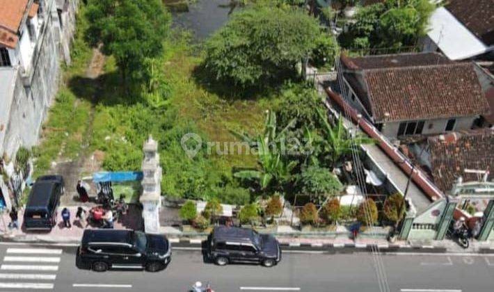 Tanah Kota Yogyakarta Strategis Pinggir Jalan Dekat Malioboro 1