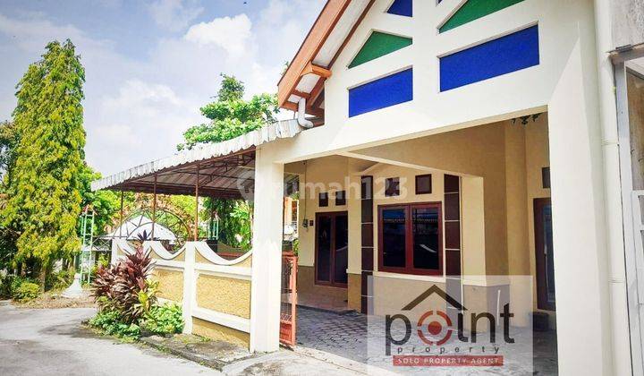 Rumah Sewa Dekat Kampus UNS dan RS Moewardi Full Furnish