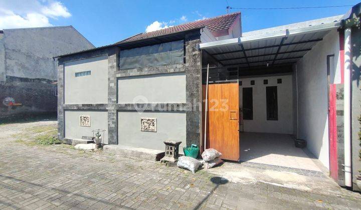 Rumah Disewakan Colomadu Semi Furnish dalam Perumahan 2