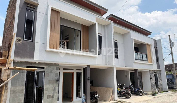 Rumah Baru Minimalis 2 LT Dekat Kampus Ums Pesan Bangun Rumah Baru Minimalis 2 LT Dekat Kampus Ums Pesan Bangun