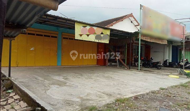 Ruko Strategis Di Karanganyar Kota Pinggir Jalan Raya 2