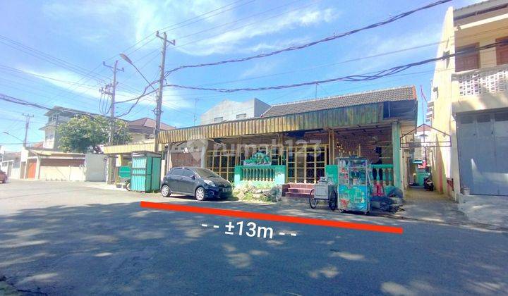 Rumah Hitung Tanah Lokasi Strategis Tengah Kota Solo Rumah Hitung Tanah Lokasi Strategis Tengah Kota Solo