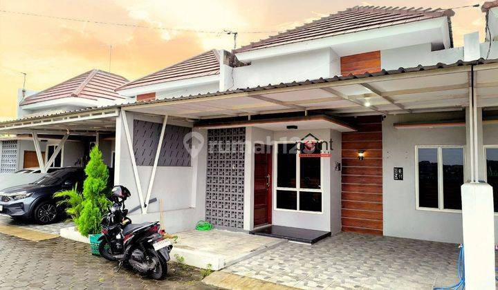 Rumah Cluster Dekat Ke Solo Baru Cantik Siap Huni 1
