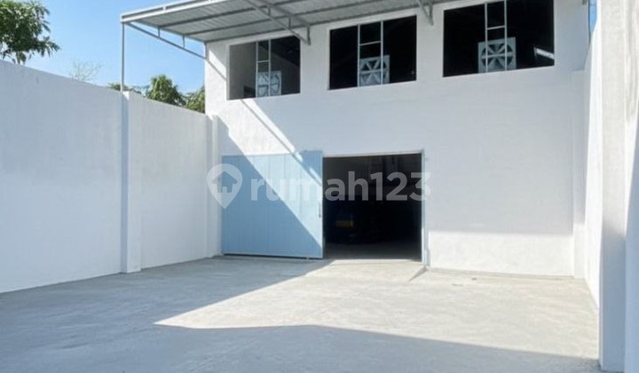Warehouse Area 2200M2 Ready to Use 2 Floors Sukoharjo