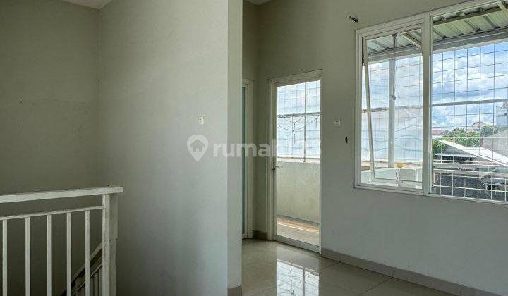 Rumah Sewa 2 Lantai Dekat Ke Manahan Banjarsari Solo 2