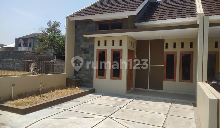 Runah Baru Dekat Rsud Ngipang Kadipiro Banjarsari Surakarta 2