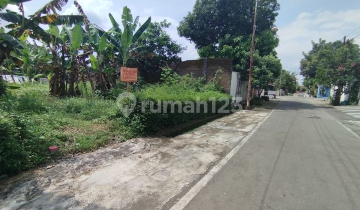 Tanah Dekat Mall Solo Square Pekarangan Siap Bangun Tanah Dekat Mall Solo Square Pekarangan Siap Bangun